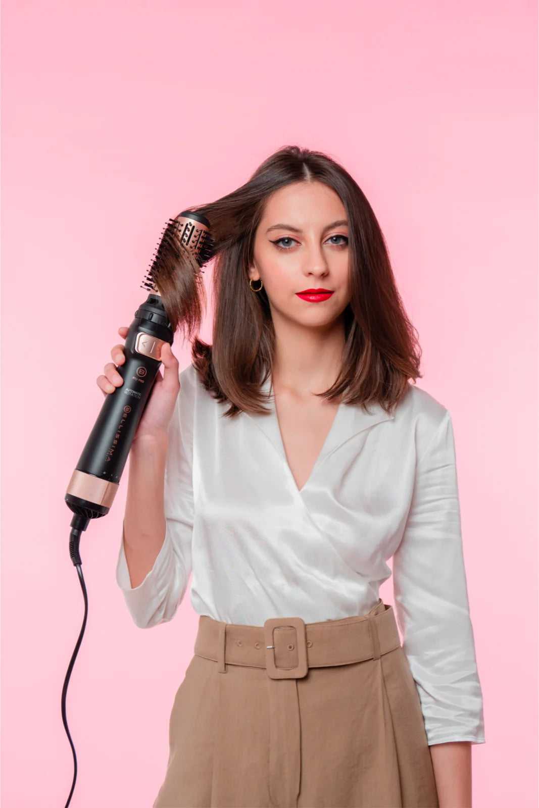 Brosse à Air Chaud 4 en 1 pour une Coiffure Parfaite en un Instant